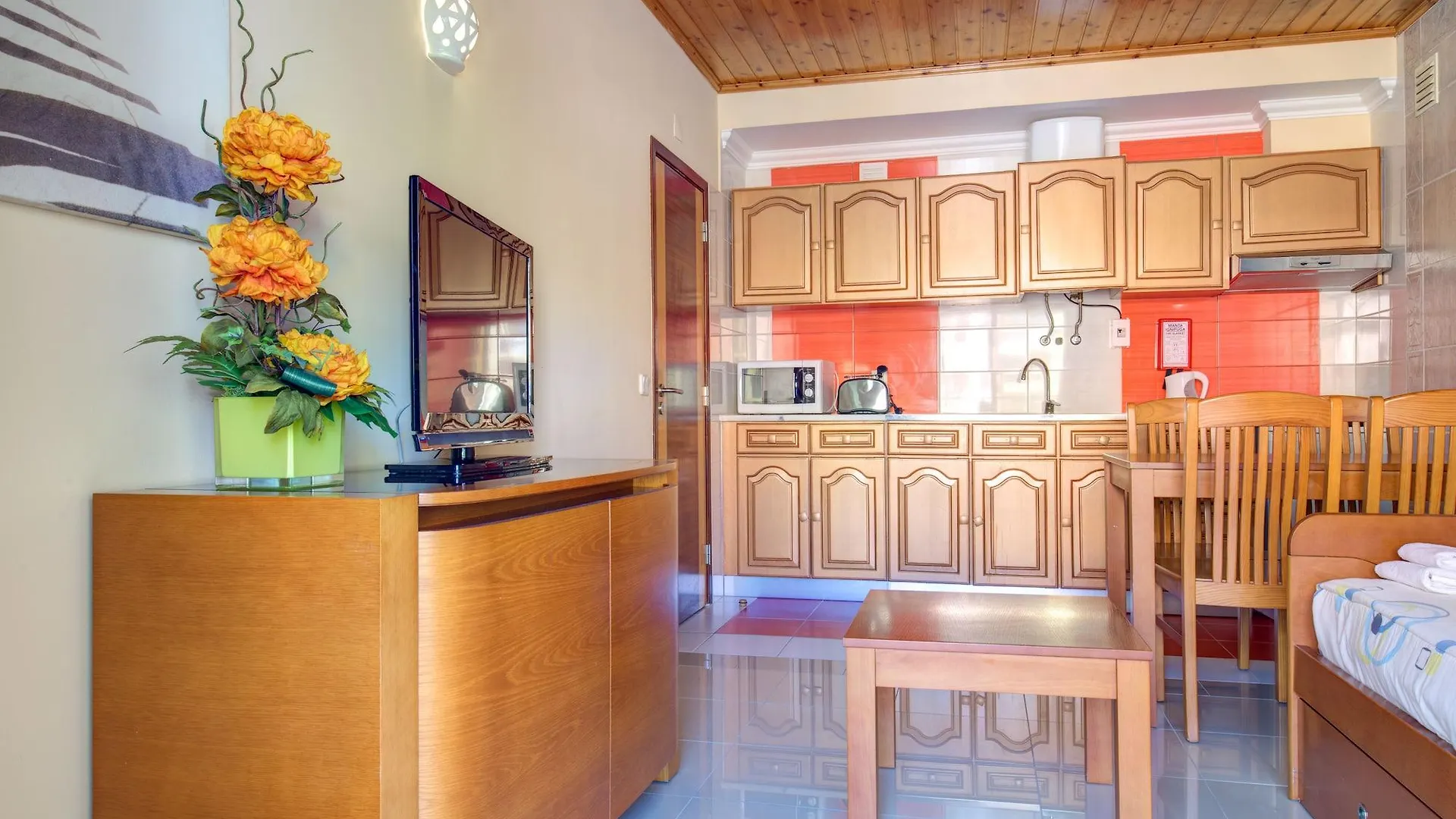 Choromar Apartments Albufeira 3*,