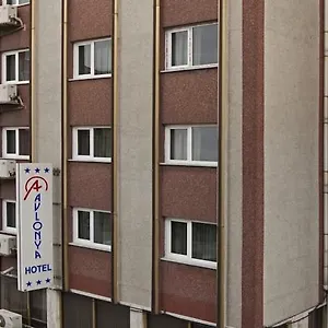 Avlonya 3*, Istanboel Turkije