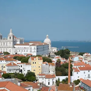 Apartment Castle Typical Lisbon